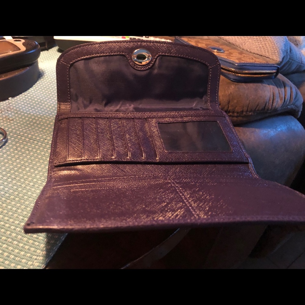 Wallet - Picture 3 of 3